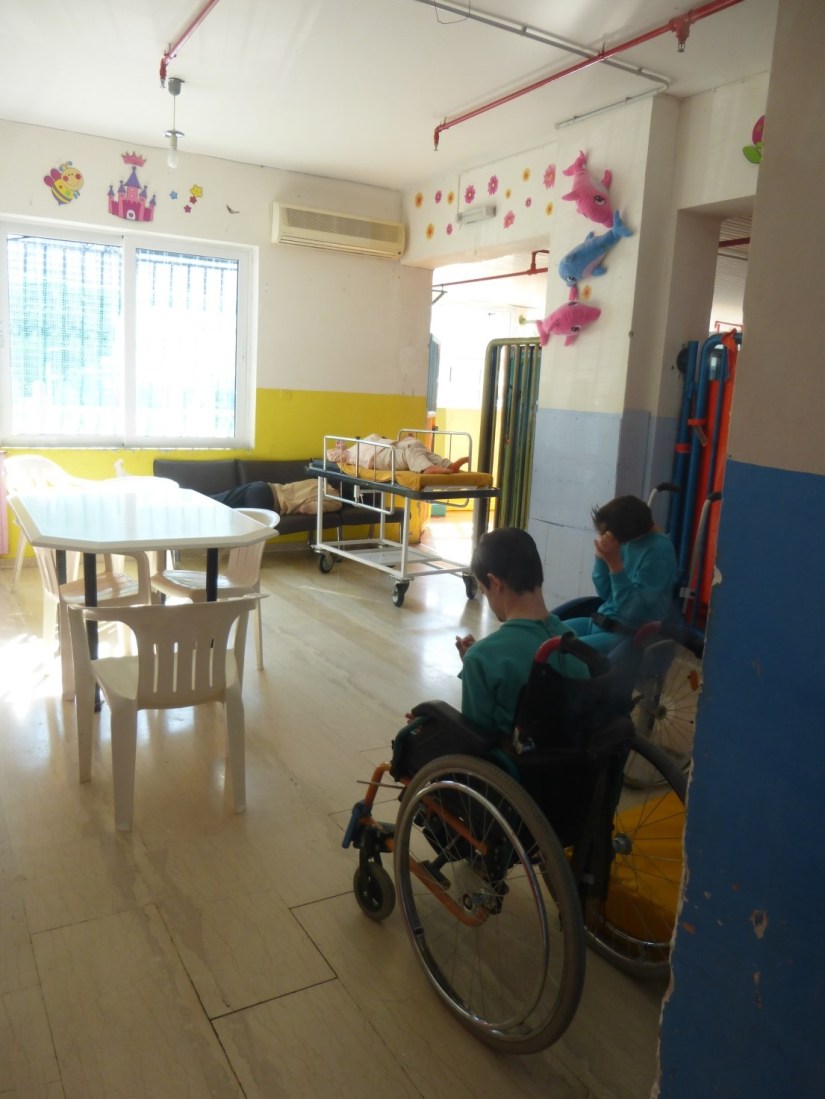 Kinder im Heim Agios Andreas